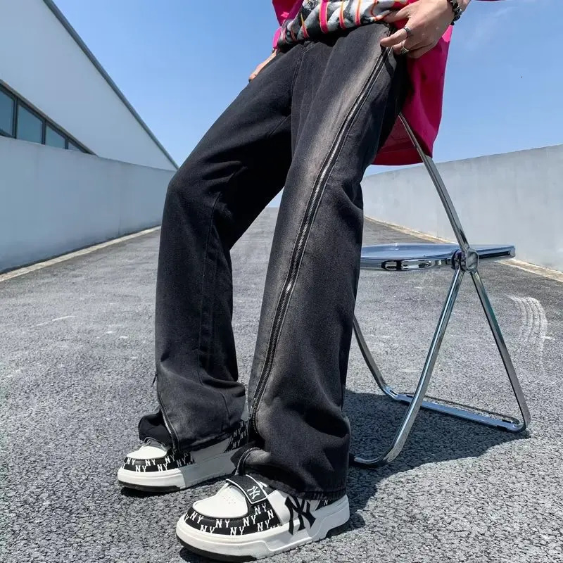 Mens Jeans Y2K Fashion Vintage Black Flared Baggy Pants Men Clothing Split Zipper Straight Hip Hop Denim Trousers Pantaloni Uomo 231025