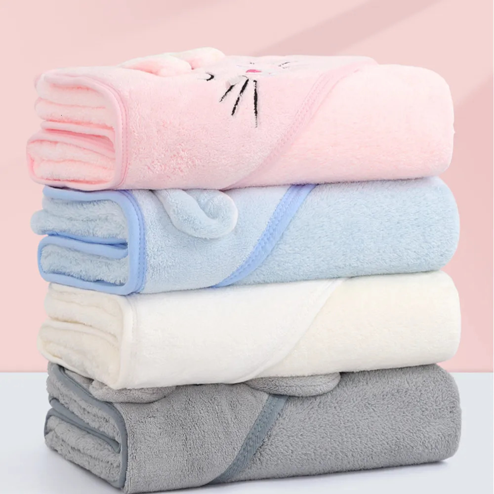 Towels Robes 0-3Y Unisex Baby Bathrobe Flannel Cloak Cartoon Boy Girl Ultra-Soft Hooded Spa Robe Bath Towel born Cover-Up Baby Shower Gift 231024