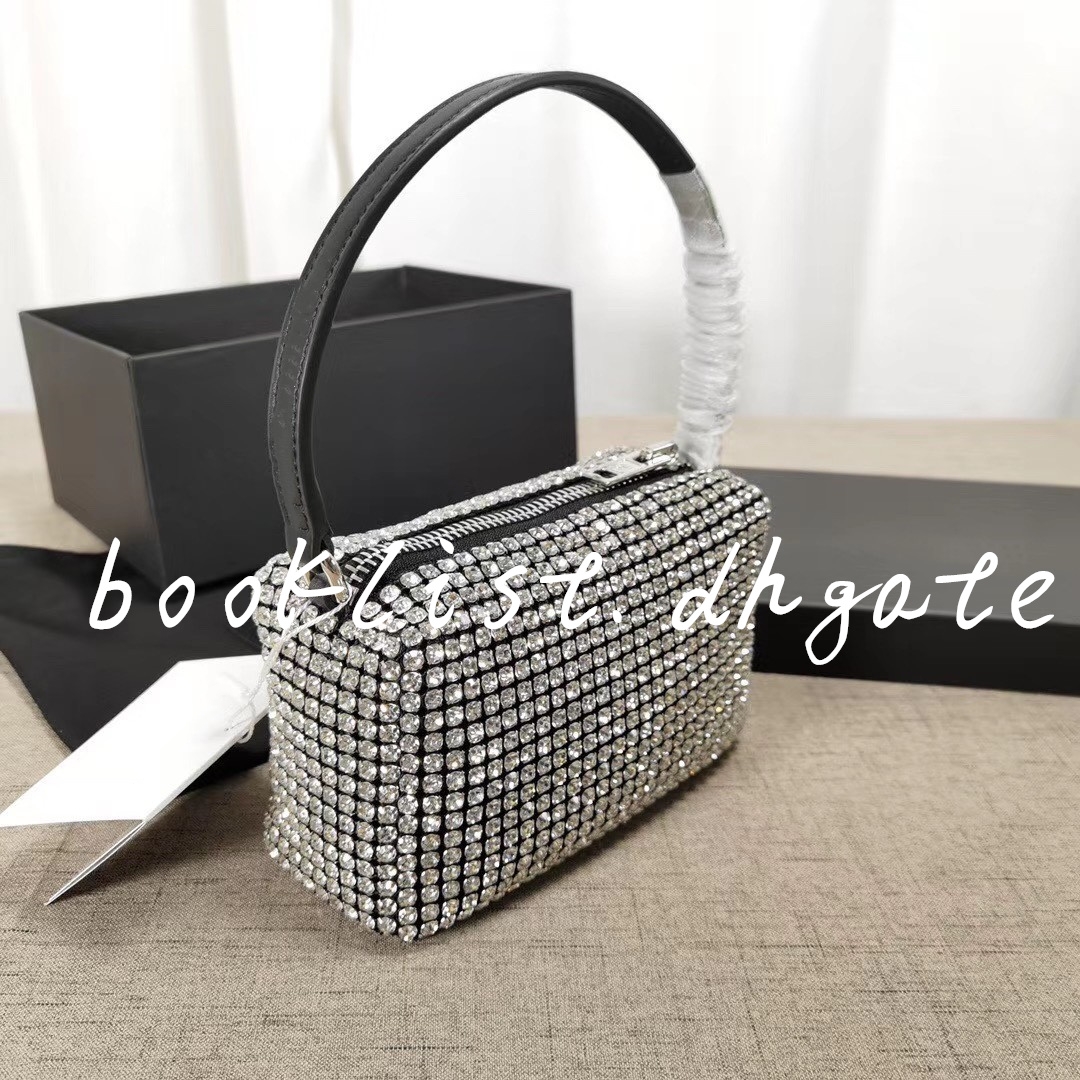 Chain Diamond pouch bag Fashion Designer For Women With Dust Bag And Gift Box 18cm