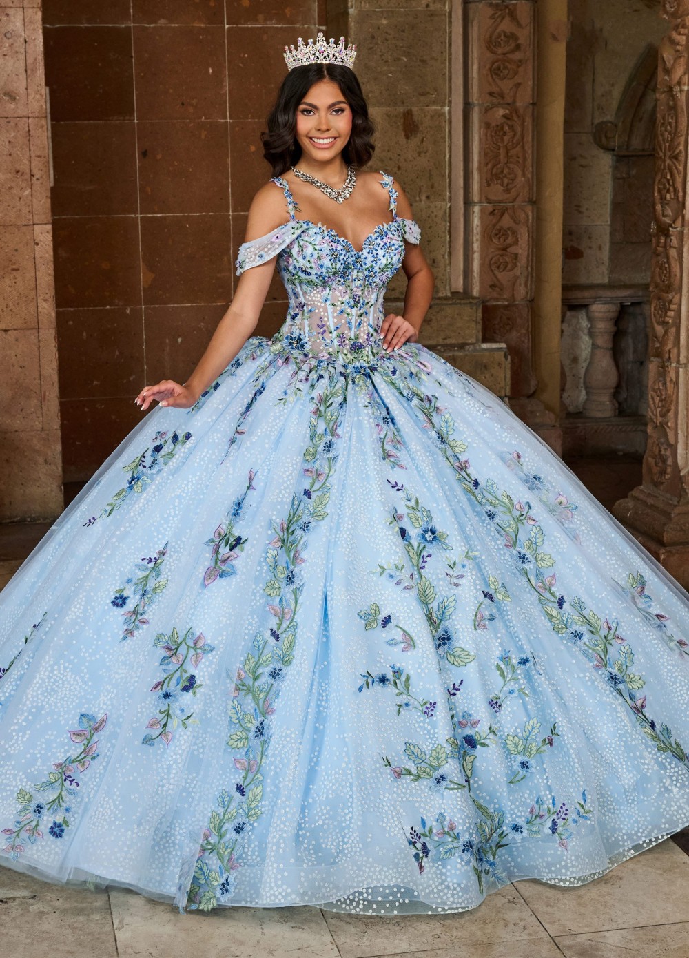 Ful Ball Gown Beaded Quinceanera Dresses Sequined Prom Gowns Appliqued Off The Shoulder Necke Tulle Sweet 15 Masquerade Dress 6660312