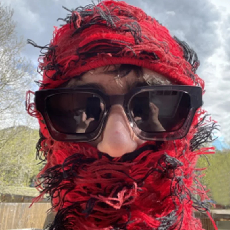 Beanie Skull Caps Balaclava Beanies Men Hat for Outdoor Camouflage Fleece Fuzzy Y2K Ski Hip Pop Distressed Knitted Full Face Mask 2023 231025