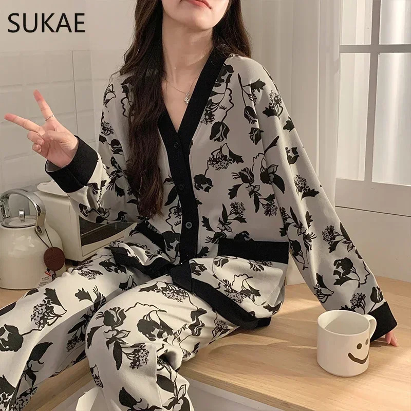 Womens Sleepwear SUKAE Black Roses Autumn Winter Kimono Casual Vneck Lapel Pajamas Sets Full Pjs Cotton Long Sleeves Homesuits 231025