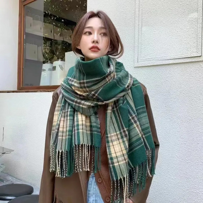 Sarong s Plaid Cashmere Scarf Autumn Winter Check Pashmina Scarves Warm Casual Muffler Female Shawl Coldproof Tassel 231025