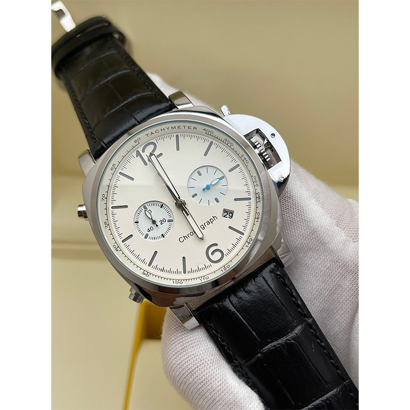 Desinger Wristwatches Calendar Watches For Men 43MM Quartz Movement Leather Strap Round Watch For Party