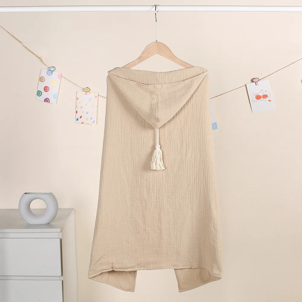 Towels Robes born Baby Boy Girl Bathrobe Towel 100% Cotton Infant Toddler Child Solid Color Hooded Bathrobe Cloak 231024