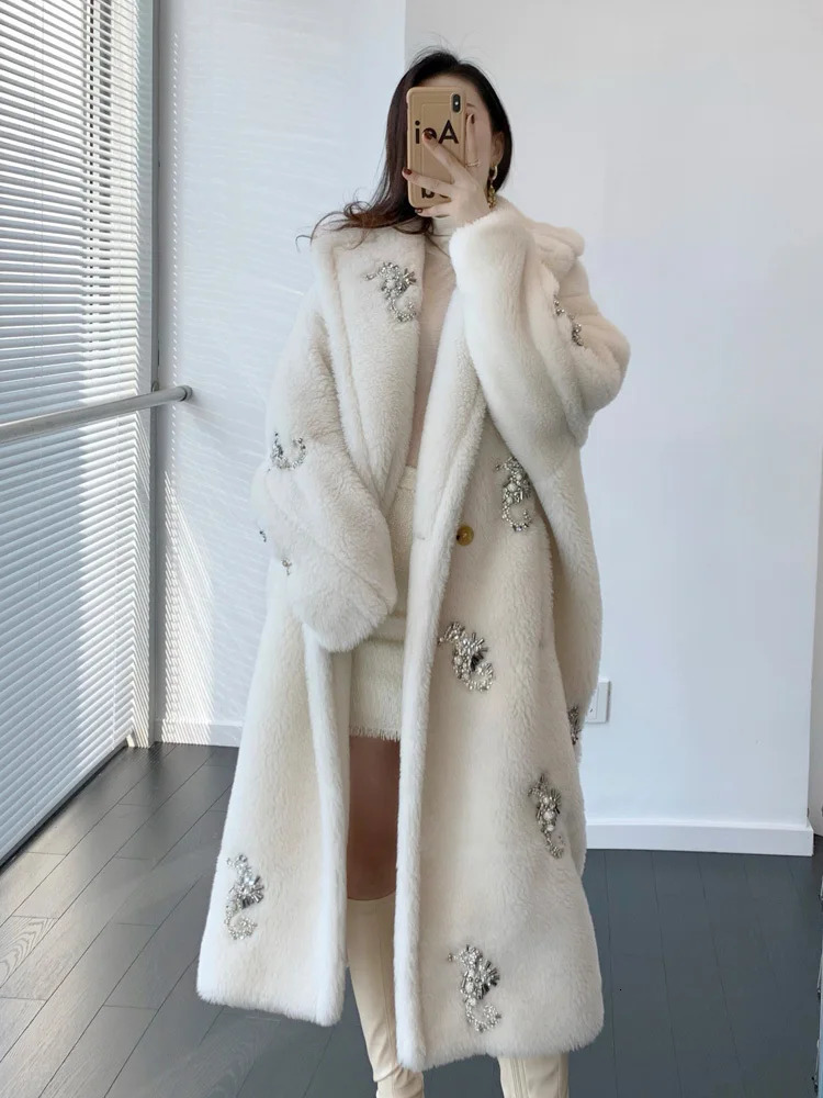 Women's Fur Faux Fur Elegant White Teddy Bear Coat Women's High Quality Mid-length Loose Warm Wool Alpaca Hair Profile Fashion Fur Jacket 23