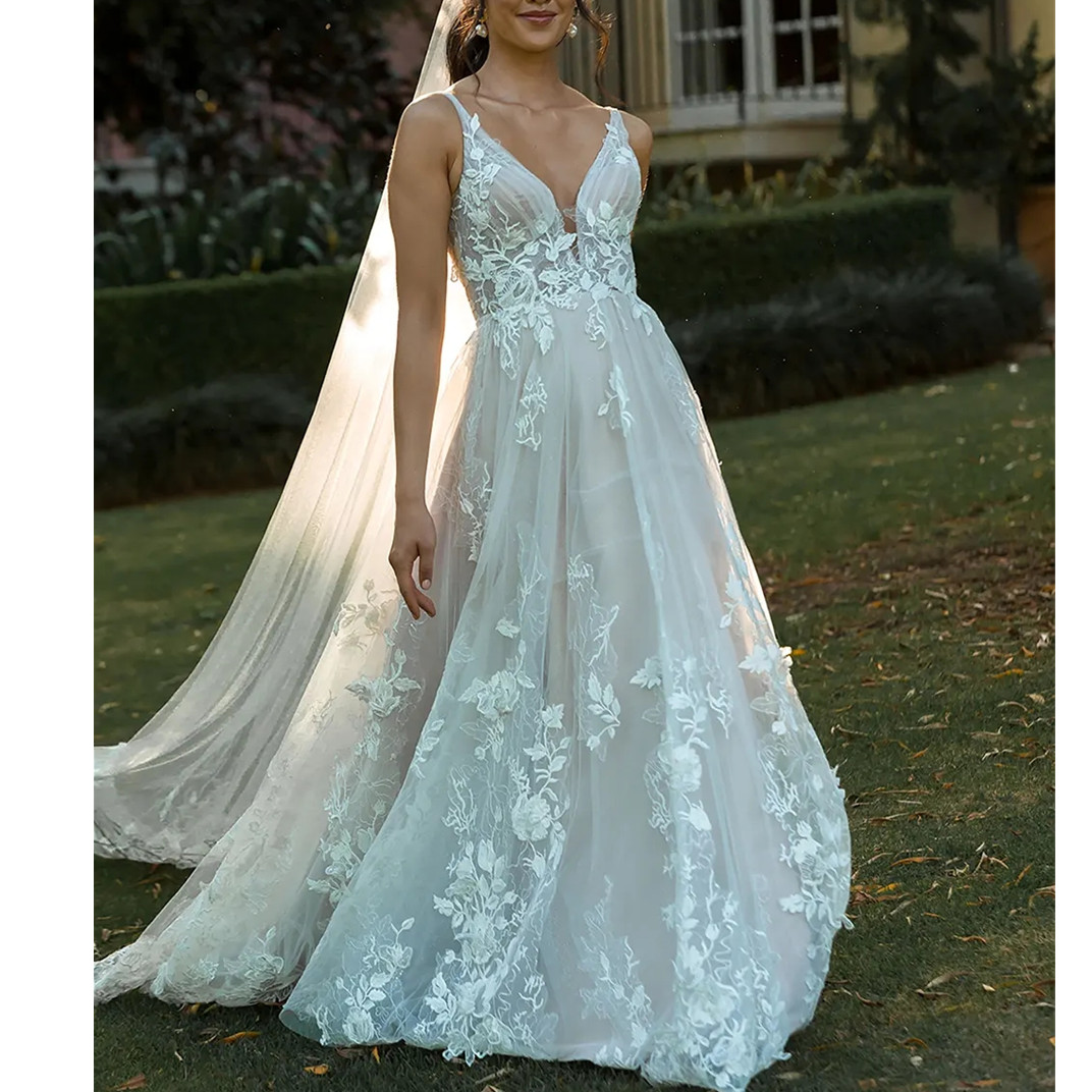 Princess Boho Wedding Dress Women Gorgeous Sleeveless Lace Appliques Pleats A-Line Bridal Gowns Sweep Train