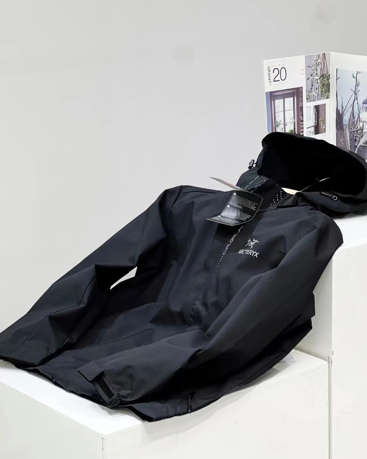 Men's Jackets 2024 Spring And Autumn Casual High Quality Hooded Baseball Jackets Outdoor Sports Jacket Top Men's Windproof Zipper Jacket 231