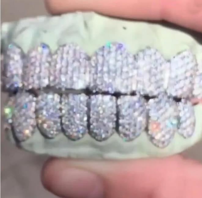 Moissanite stones iced out tooth custom made diamonds teeth 925 Sterling Silver Moissanite Grillz custom made Dental Grills