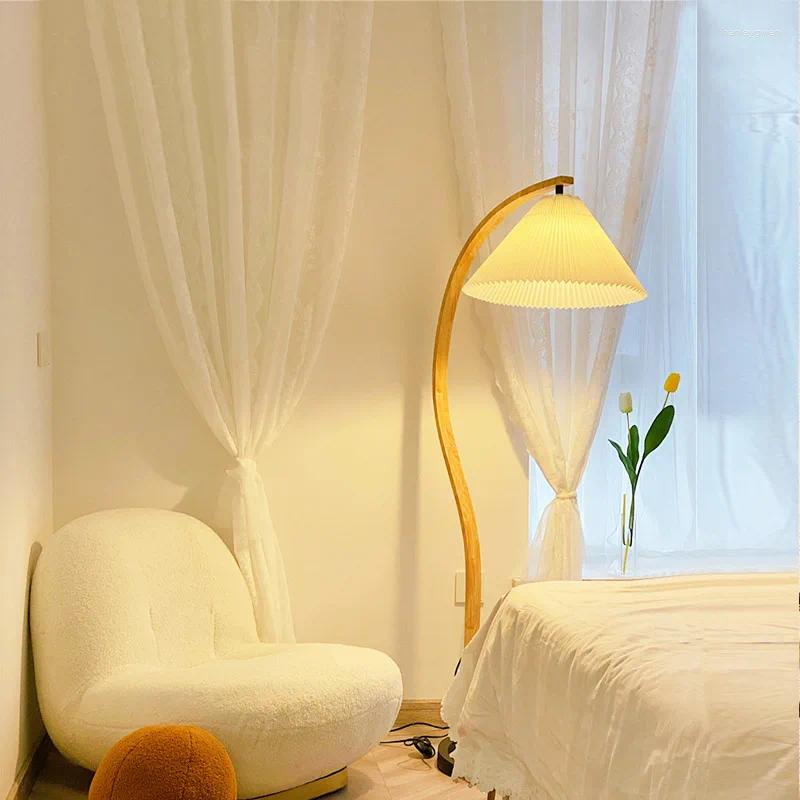 Lamps Floor Korean Style Lamp Living Room Bedroom Simple Warm Creative Net Red Minimalist Nordic Stylev Corner Led Lights v