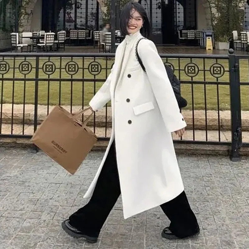 Women's Wool Blends Korea White Windbreaker Woolen Coat Woman Winter Autumn Turn Down Collar Double Breasted Thick Warm Long Ladies Coat Outwear 