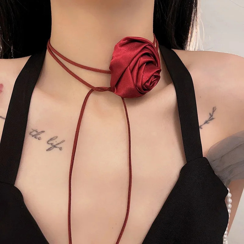 Chokers Romantic Satin Rose For Neck Lace Up Champagne Flower Rope Choker Necklace Adjustable Korean Y2k Jewelry Accessories 231025
