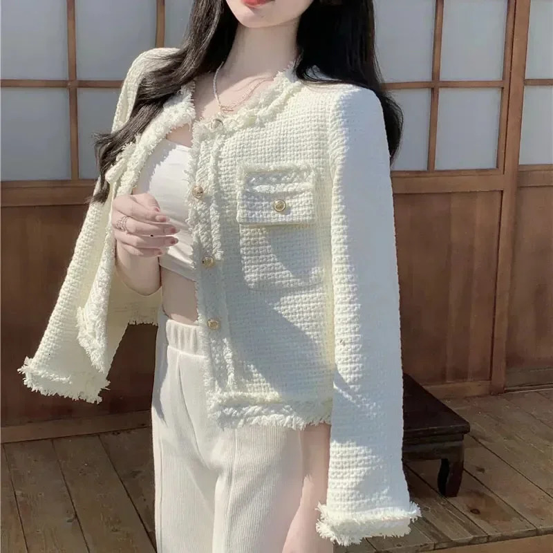 Women's Jackets Tassel White Single Breasted Tweed Woolen Coat Casual O-neck Elegant Jacket Outwear Autumn Korean Women Jacket In Outerwears 2310