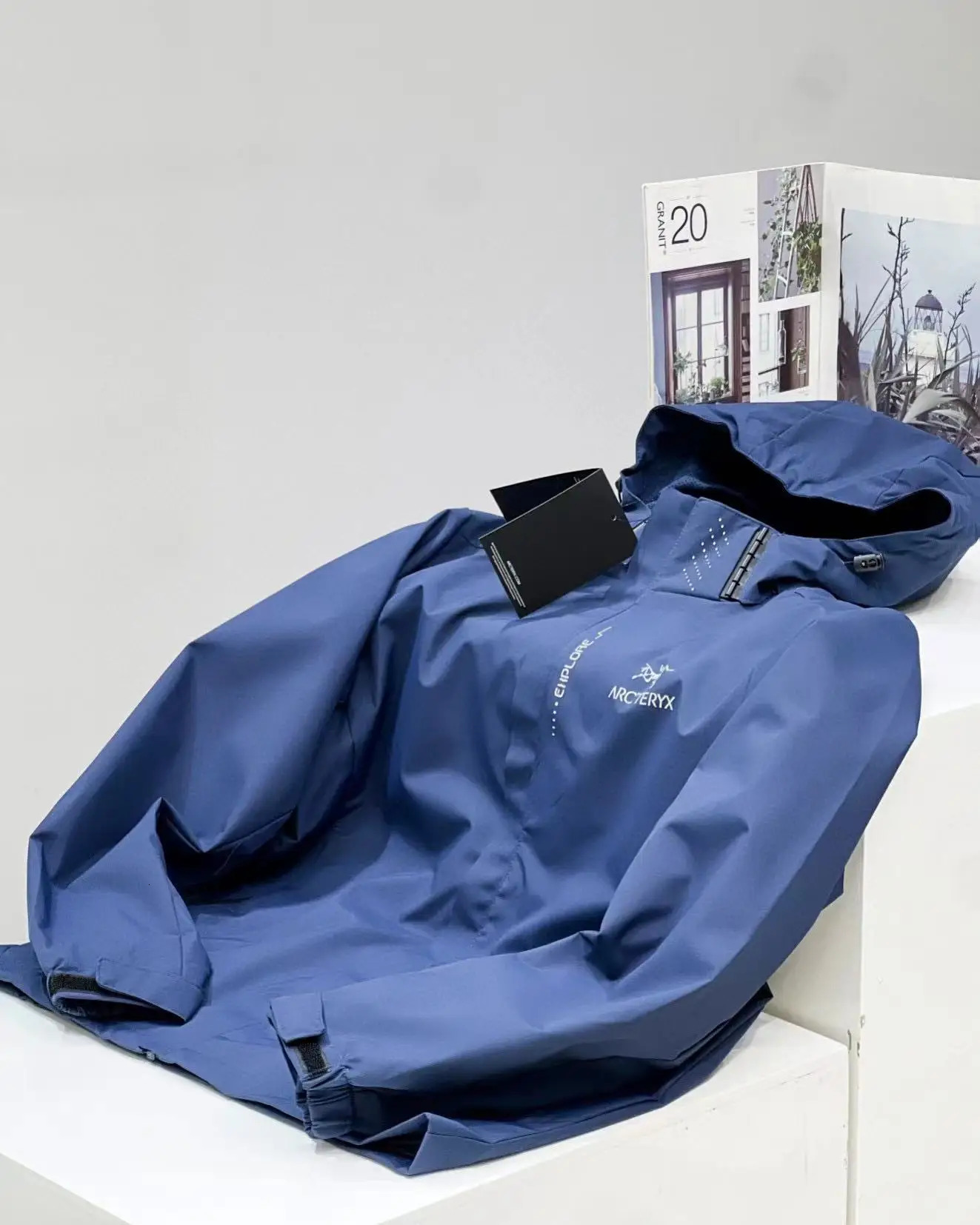 Men's Jackets 2024 Spring And Autumn Casual High Quality Hooded Baseball Jackets Outdoor Sports Jacket Top Men's Windproof Zipper Jacket 231