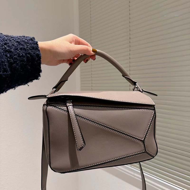 handbag designer bag Women's shopping bags designer bag embroidery decoration letter decorations style dapu