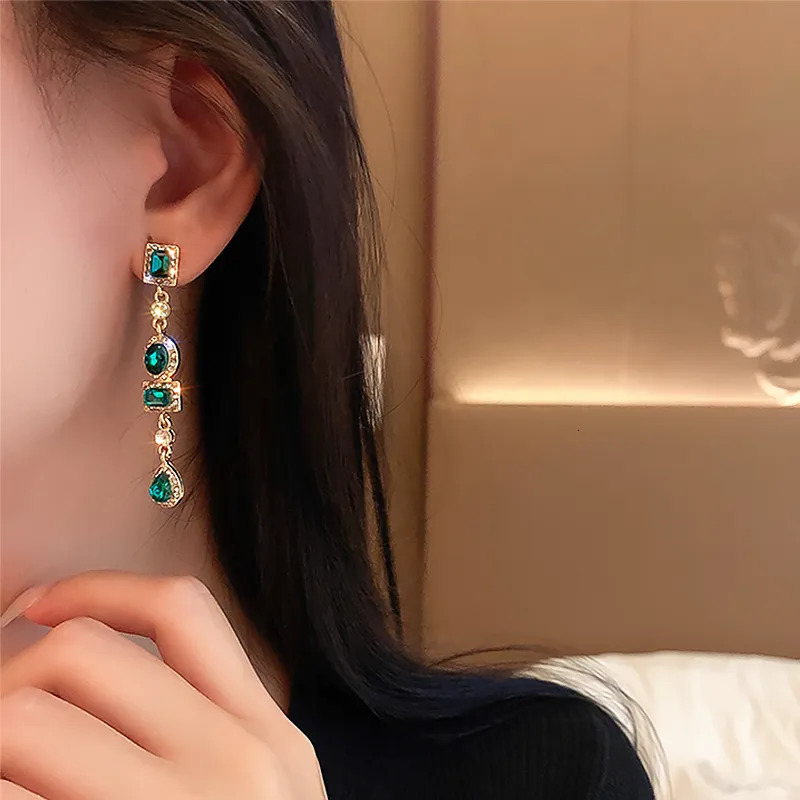Charm Fashion Green Golden Long Pearl Tassel Drop Earrings For Women Vintage Jewelry Party Wedding Trendy Dangle Earrings 231025