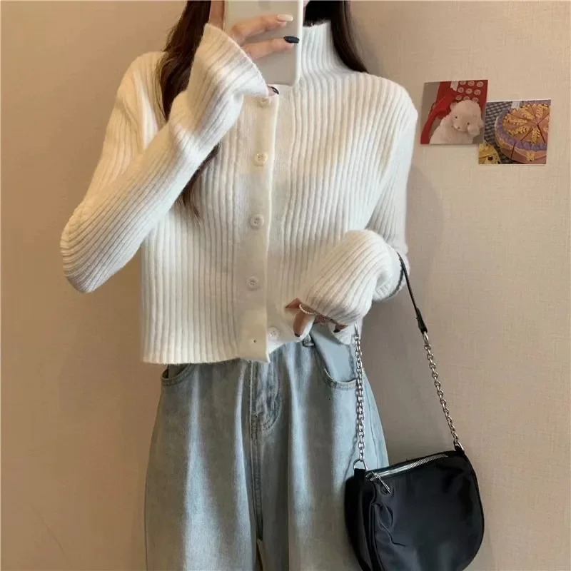 Women's Knits Tees Fashion Style Standing Collar Short 100 Wool Knitted Cardigan Autumn and Winter Loose Lapel Cashmere Small Coat Top 231027