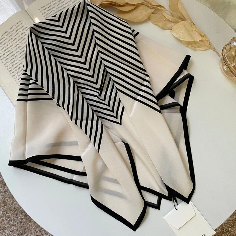 Scarves Totem Lady Fashion Style Silk Brand Design Luxury Women Square 78 78cm Gift