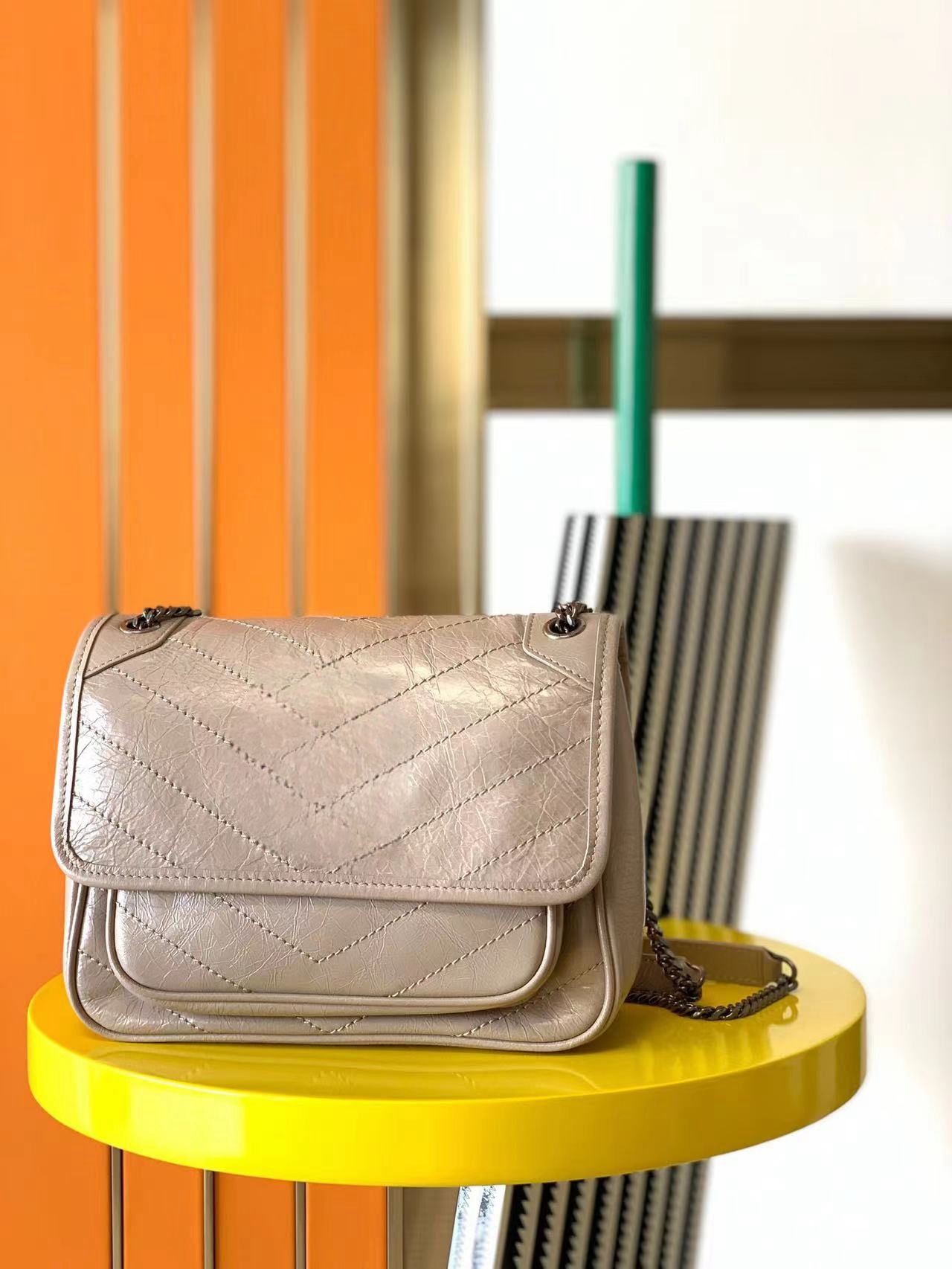 Preminum Quality Genuine Leather Bag Crossbody Bags Fashion Style 28cm 22cm bags