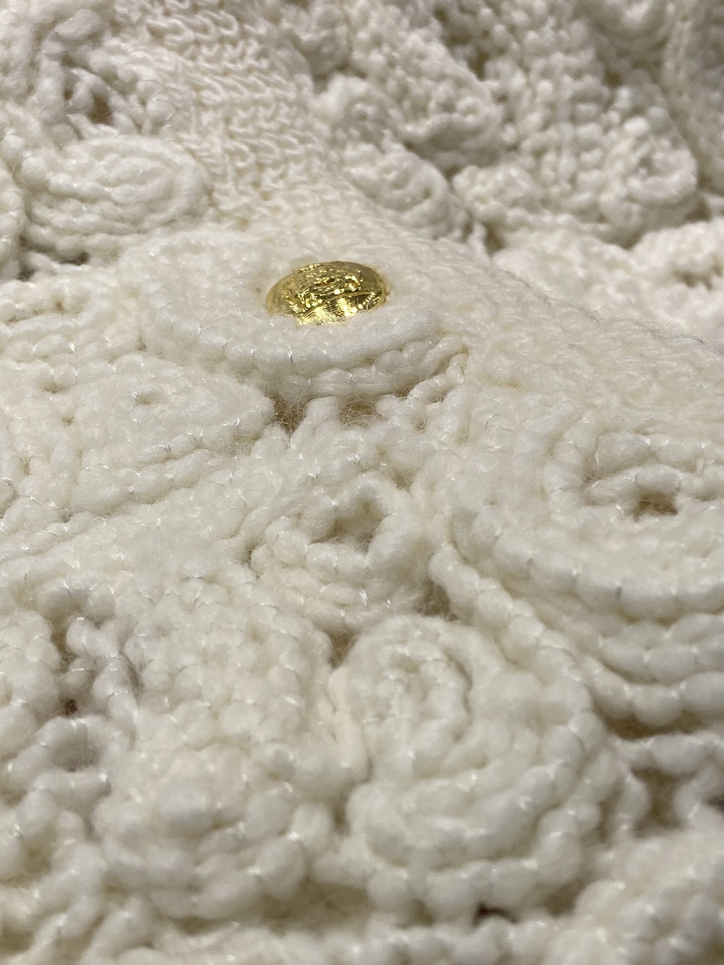 Off White ce Heavy Industry Hook Flower Hollow Knitted Cardigan Small Fragrance C Coat Female