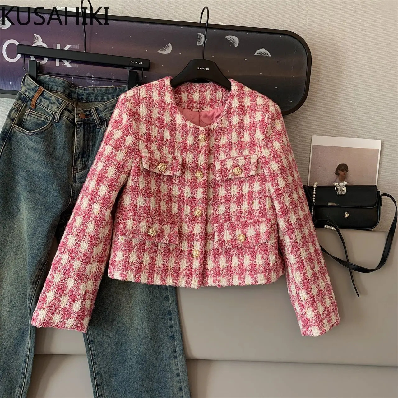 Women's Jackets KUSAHIKI Tweed Short Coat Women Autumn Korean Hit Color Plaid Jacket Fashion Elegant O-neck Single Breasted Cardigan Tops 231026