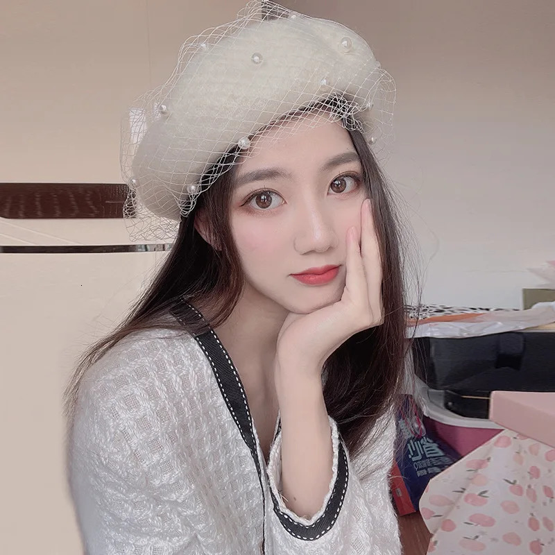 Berets Elegant Women Mesh Veil Wool Beret Vintage French Painter Hat Autumn Winter Female Beanie Pumpkin Lady Warm Walking Berets Caps 231027