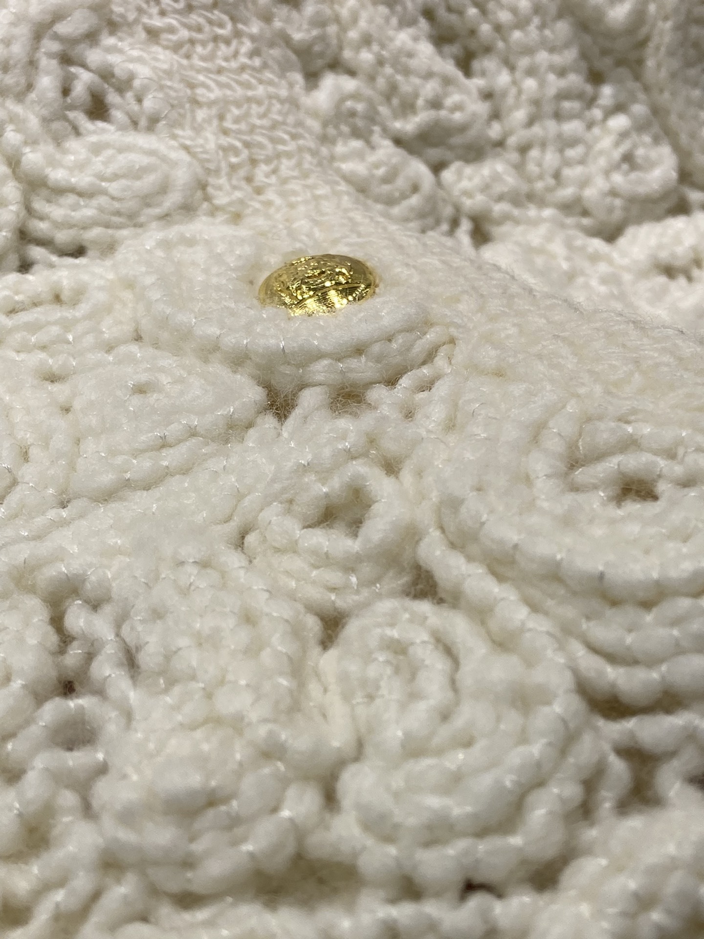 Off White ce Heavy Industry Hook Flower Hollow Knitted Cardigan Small Fragrance C Coat Female