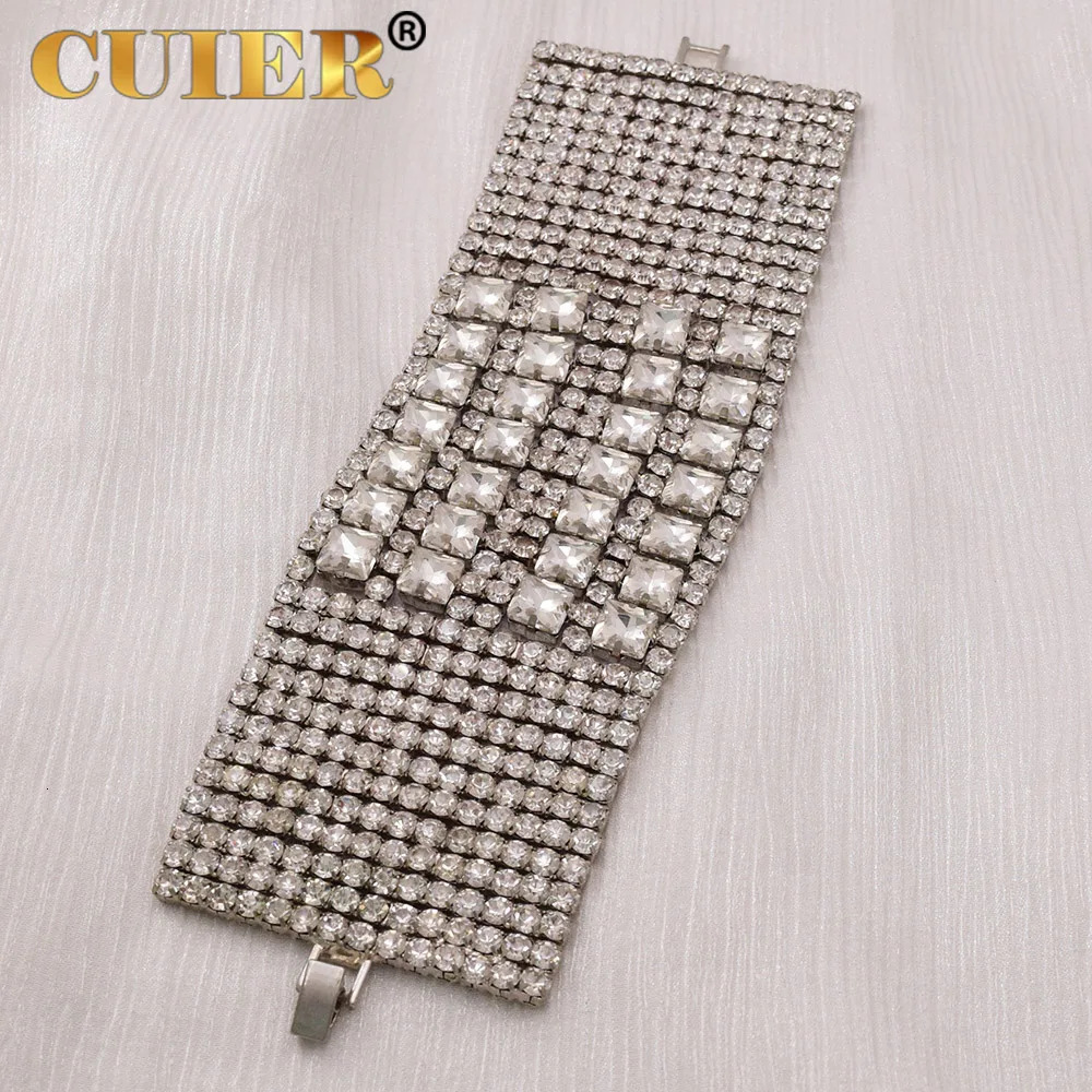 Bangle CUIER 5.7cm Width Bangle for Women Square Glass Drag Queen Bracelet Jewelry Waist Full Rhinestones Crystal Oversize Accessories 231027