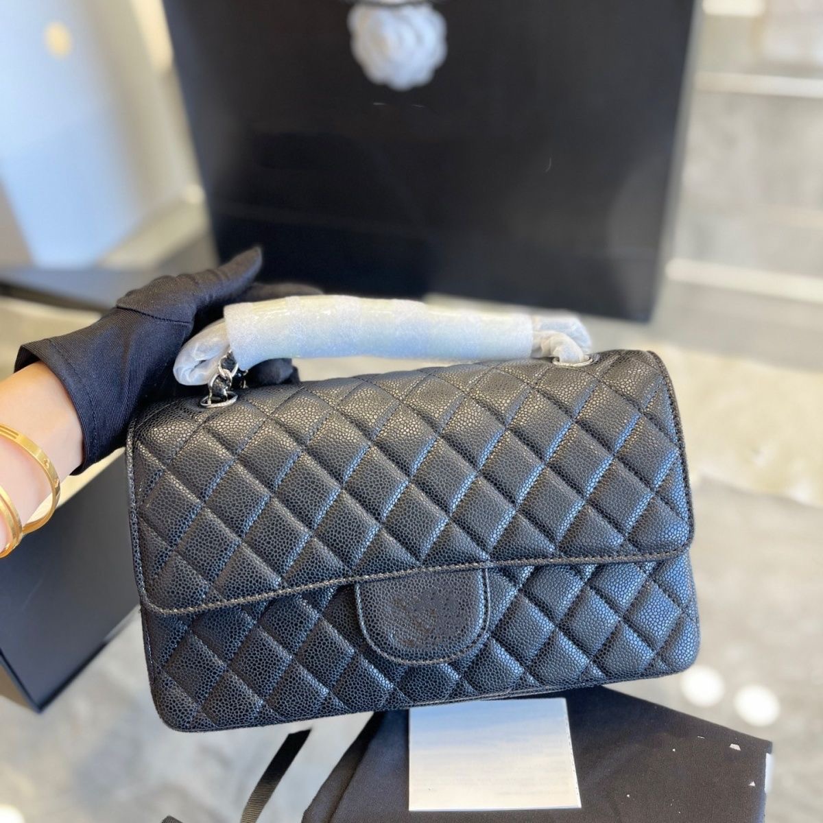 Lingge chain bag new fashion trend versatile Messenger Shoulder Bag sheepskin 25cm whit box