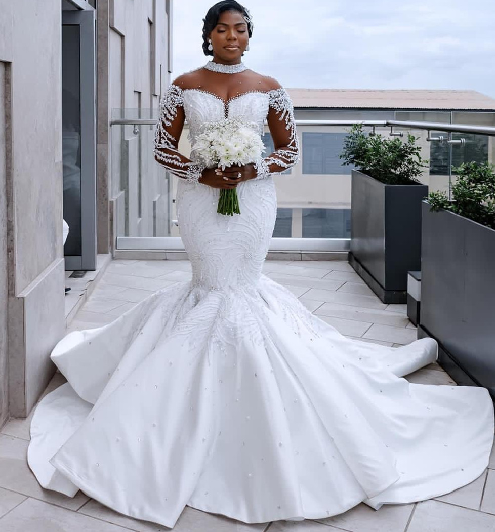 2023 Nov Arabic Aso Ebi Plus Size White Mermaid Lace Wedding Dress Beaded Pearls Bridal Gowns Dresses ZJ2035