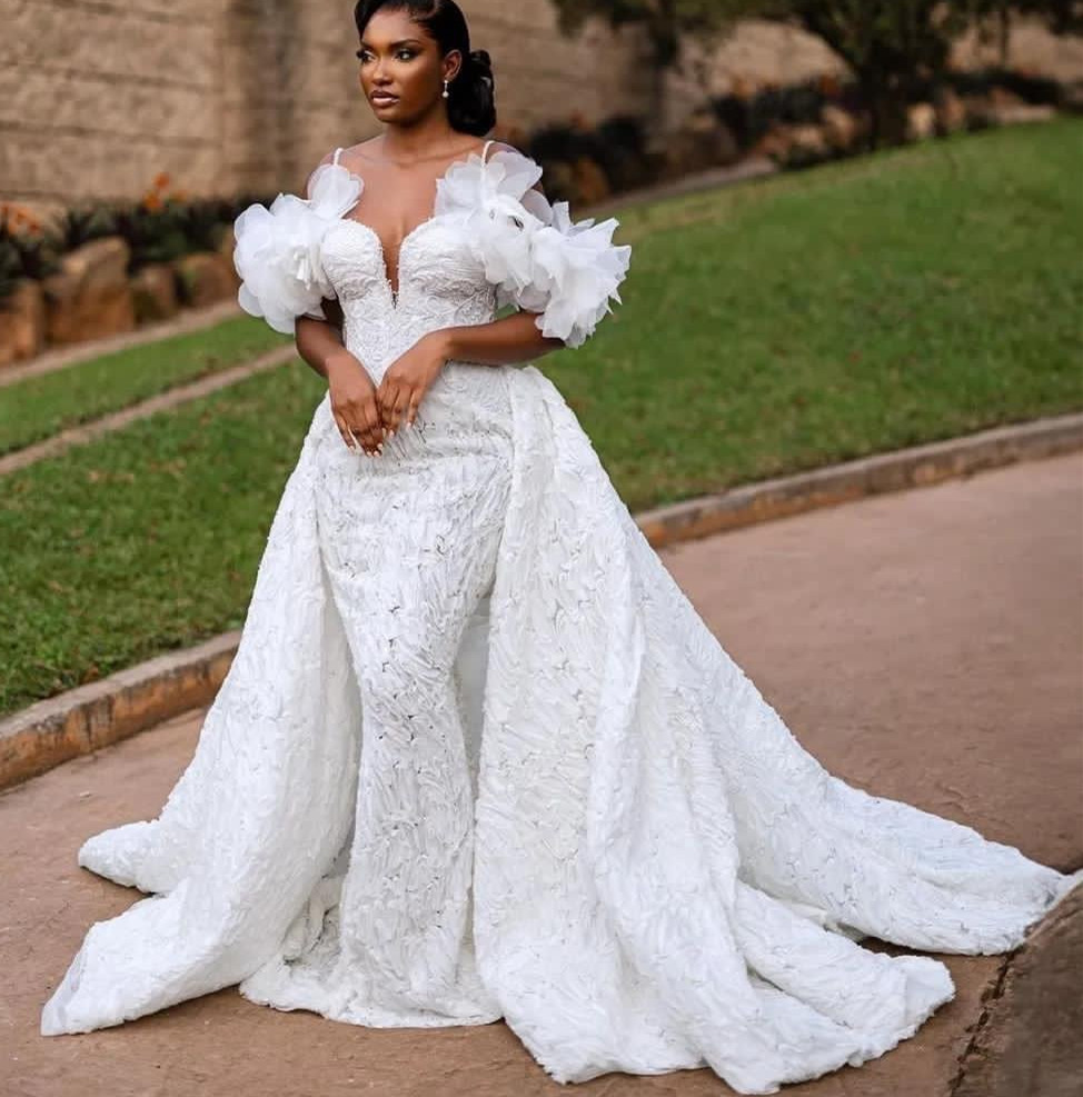 2023 Nov Arabic Aso Ebi Plus Size White Mermaid Luxurious Wedding Dress Lace Beaded Bridal Gowns Dresses ZJ505