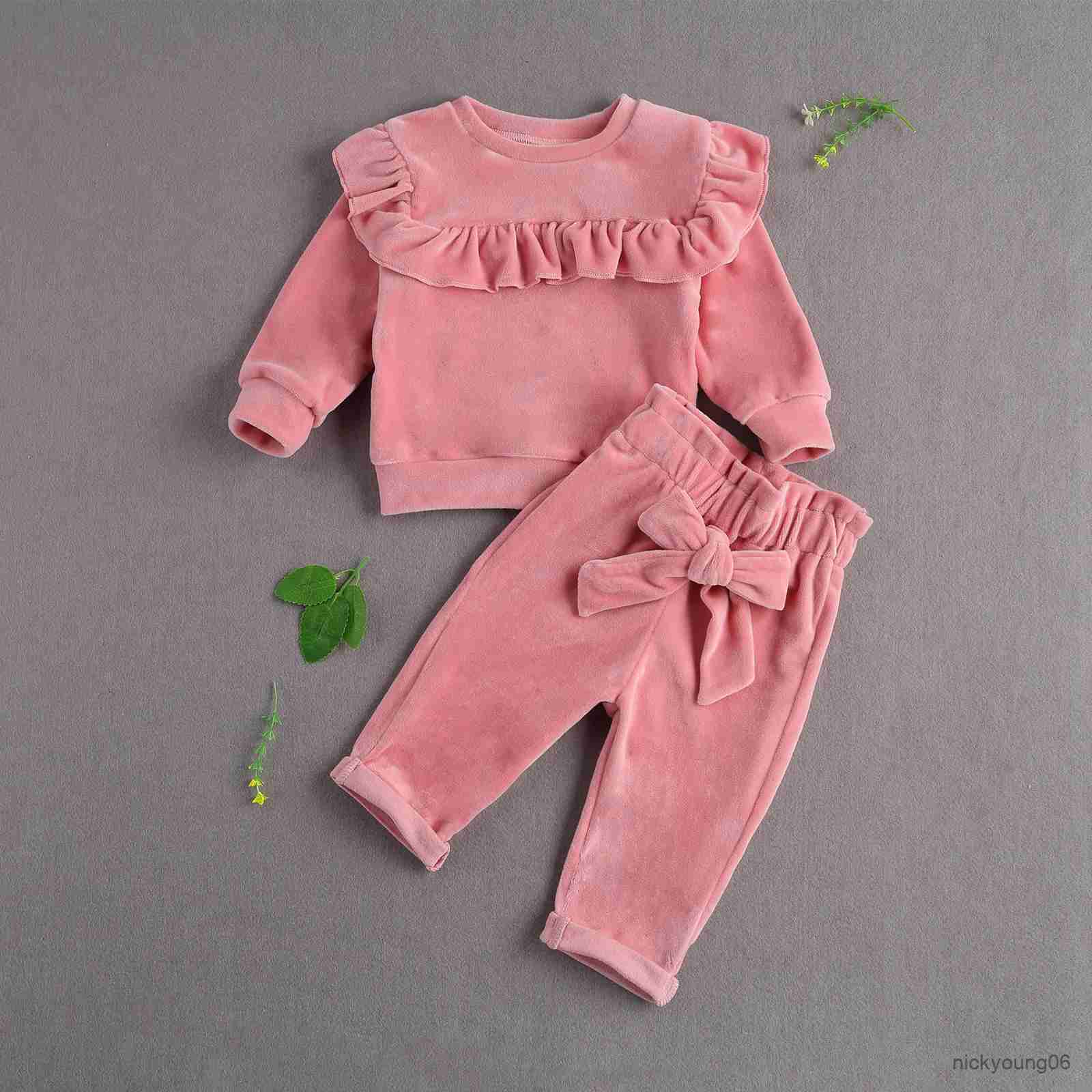 Clothing Sets Winter Warm Baby Girls Smooth Velvet Outfits Sets Round Neck Ruffle Top Elastic Waist Bowknot Pant 2pcs Kid Clothes R231028