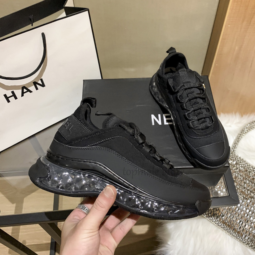 Designer Luxury Womens Mens Air Cushion Heightening Sneakers Fashion Sports Running Shoes Outdoor Runner Trainers Sneakers