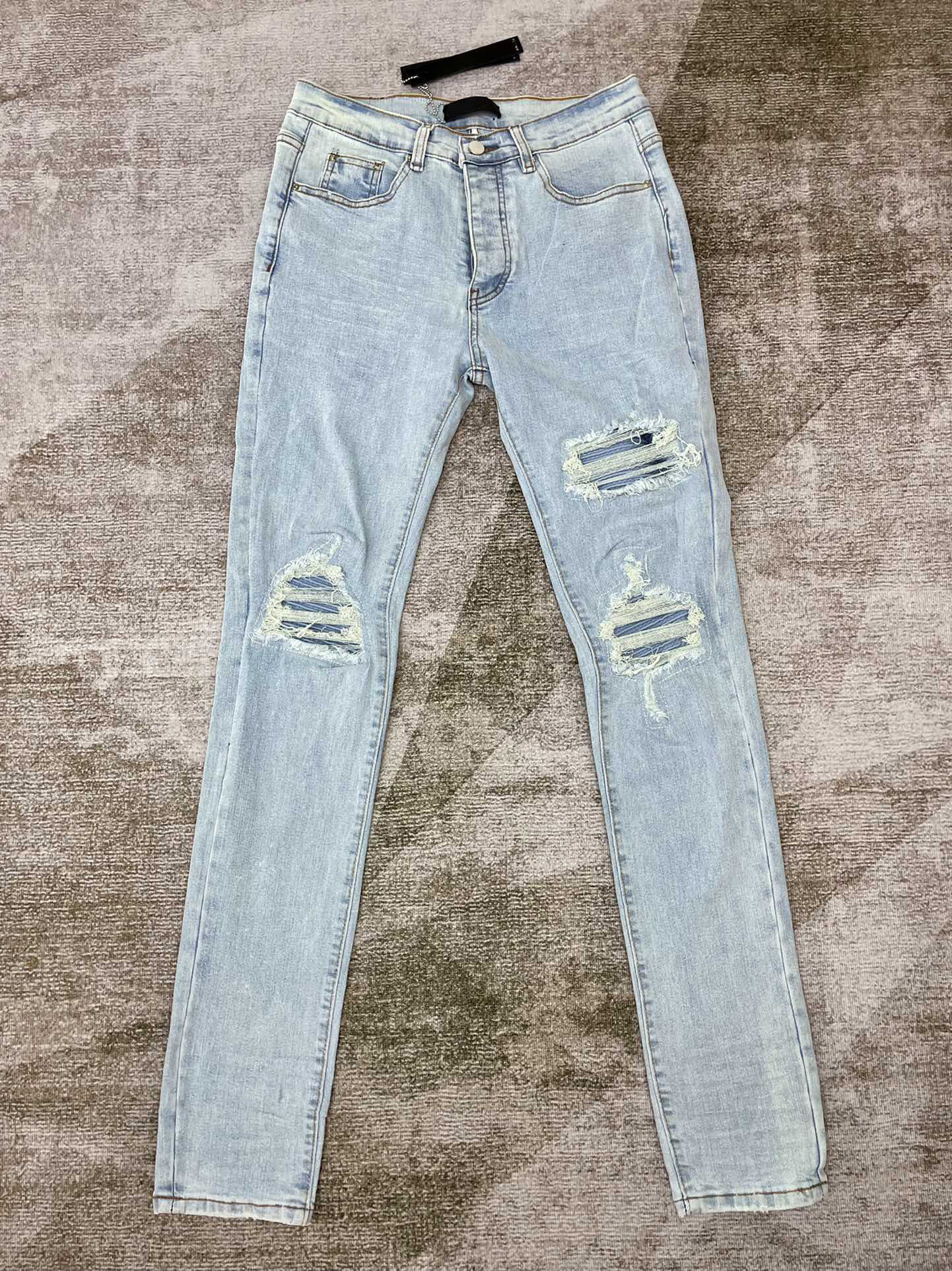 mens skinny Jean Stretchy ripped jeans Well-worn vintage denim ITALIAN STRETCH DENIM SUEDE PATCHES AT KNEES Wash destroyed patched slim pants Casual Sweatpant