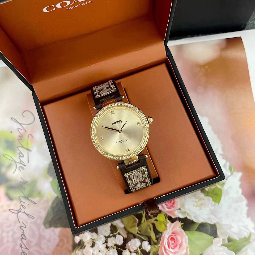 Watch designer watch Luxury Watches women watch Dinner Material steel Travel Wear High Quality Materials Steel Optional Gift Box Watch very good
