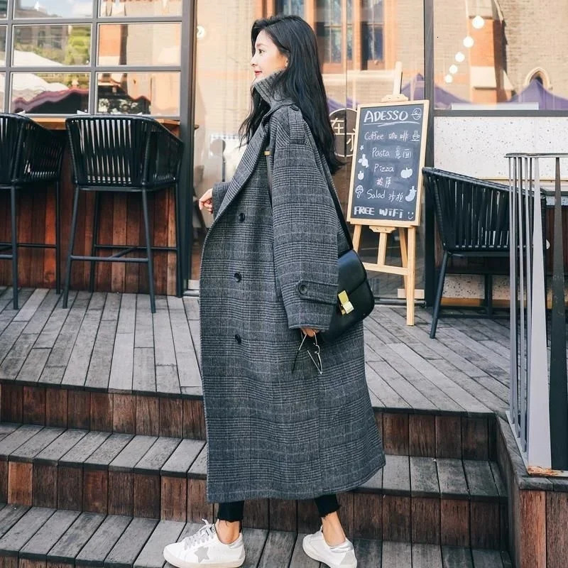 Women's Wool Blends Cape Femme Plaid Coat Thick Winter Loose Woolen Jackets Korean Jacket Female Coats Vintage Overcoat Jaket 231027