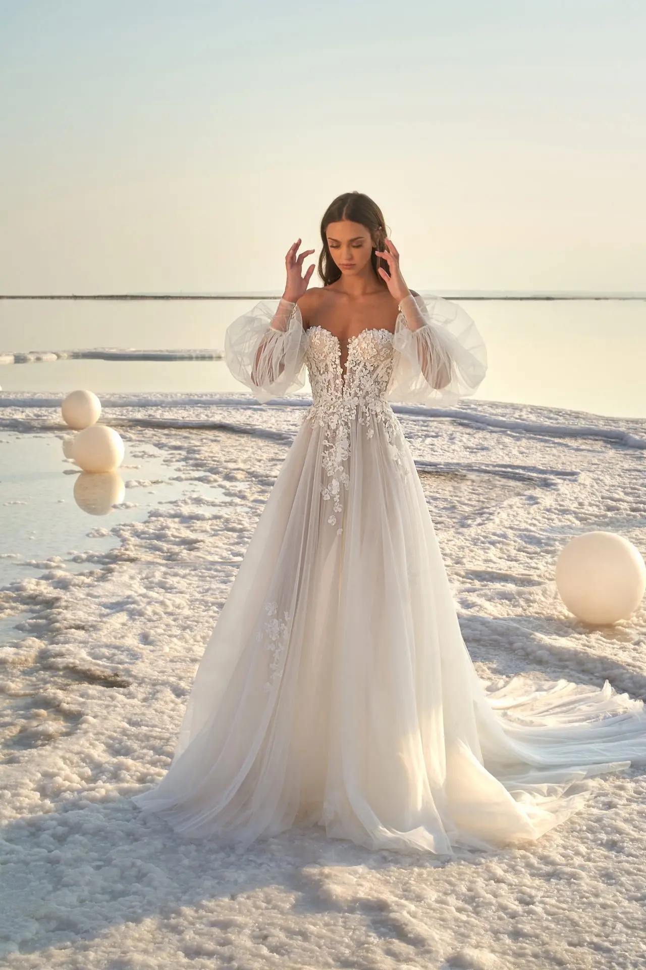 Full Puff Sleeve Beach Boho Wedding Dress for Women Off the Shoulder Princess Tulle Appliques Lace Court Train Bride Gown Vestidos De Noiva