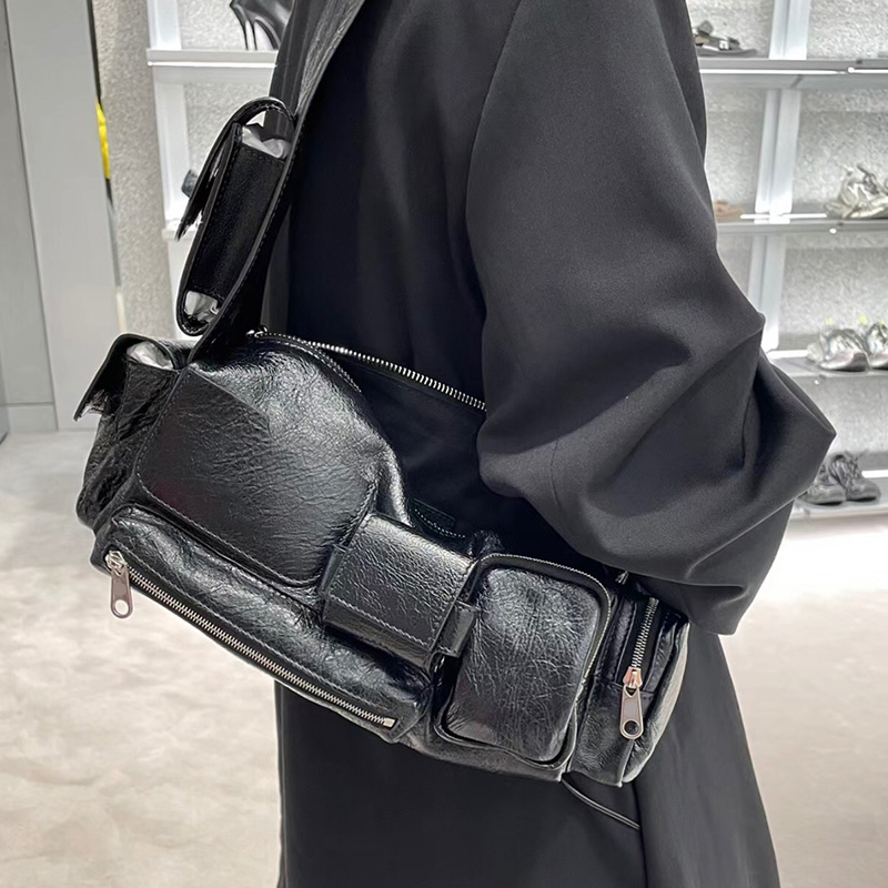 Superbusy series motocycle bag Dark Punk Shoulder Bag Fine grain sheepskin underarm tote Unisex handbag Multi functional underarm bag women