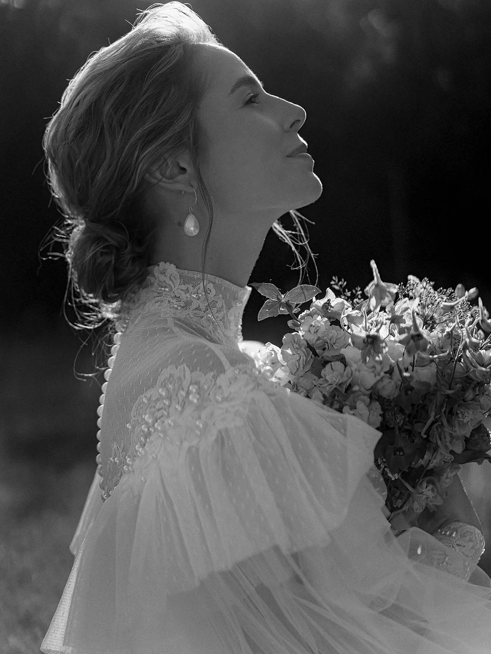 Princess White A Line Wedding Dress Vintage Victorian Bride Dresses High Neck Lace Appliques Pearls Beaded Long Sleeves Bridal Gowns 2024
