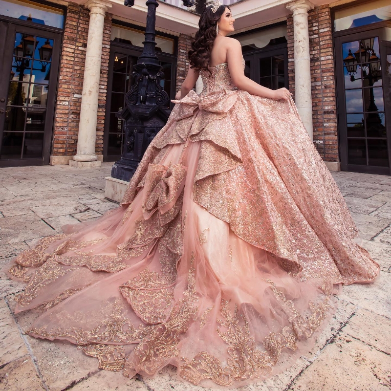 2025 Rose Gold Shiny Crystal Appliques Beads Crystal Bow Quinceanera Dresses Ball Gown Off The Shoulder Sweet Vestidos De 15