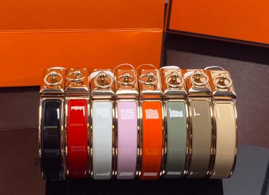 Wearable Devices Engraved Hard Style Diamond Bracelet Non-adjustable with Floral Pattern Branded Bracelet Unisex Silver/Rose Gold/Gold 18CM Gift