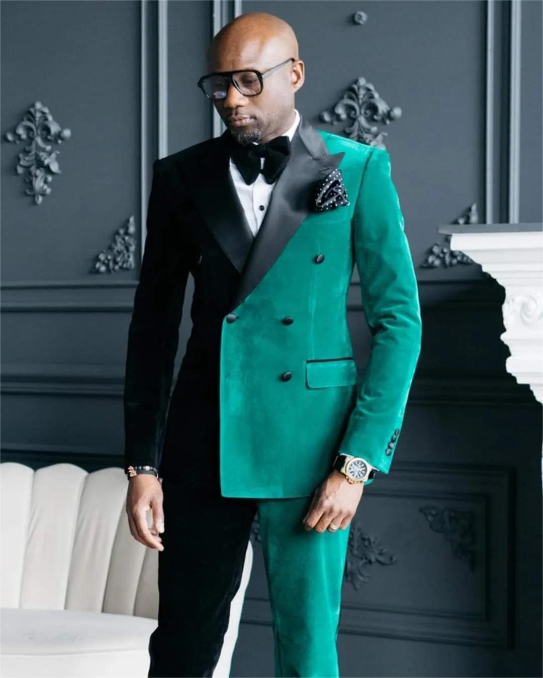 Green And Black Velvet Wedding Tuxedos Slim Fit Mens Suits 2 Pieces Sets Peaked Lapel Blazers Double Breasted Formal Suit With Jacket And Pants