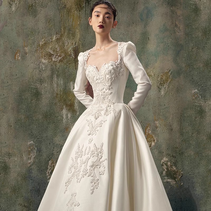 2023 Modest Long Sleeve Ball Gown Wedding Dresses princess satin Bridal Gowns plus size Lace Appliqued Sequins Plus Size Custom Made muslim Robe De Ma