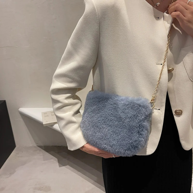 Evening Bags Fur Armpit Bag With Chain Fashion Fluffy Crossbody Bags For Women Winter Faux Furry Handbag Fausse Fourrure Fell Tasche 231030