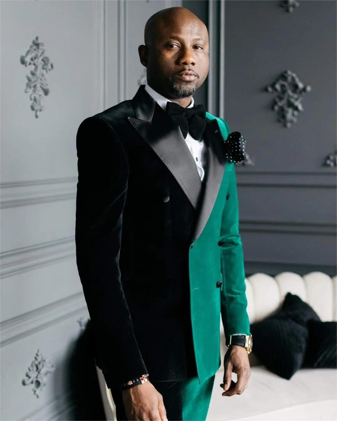 Green And Black Velvet Wedding Tuxedos Slim Fit Mens Suits 2 Pieces Sets Peaked Lapel Blazers Double Breasted Formal Suit With Jacket And Pants