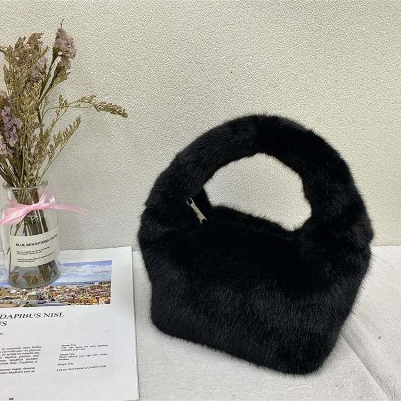 Evening Bags Faux Fur Bag Winter Soft Warm Short Plush Handbag Fashion Solid Color Zipper Fluffy Square Messenger Bag for Women Female 231030