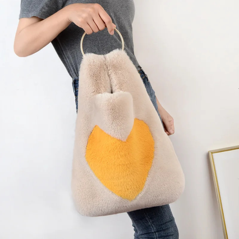 Evening Bags Plush Handbags Winter Shoulder Bag Cute Heart Star Prints Soft Hand Bag Women Solid Color Ladies Bag Tote Christmas Gift Bag 231030