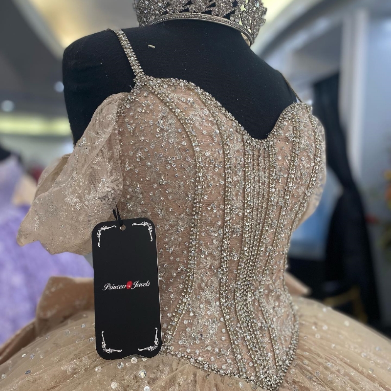 Champagne Shiny Quinceanera Dress Ball Gown Spaghetti Strap Appliques Lace Beads Ruffles Corset Sweet 15 Vestidos De Quinceanera