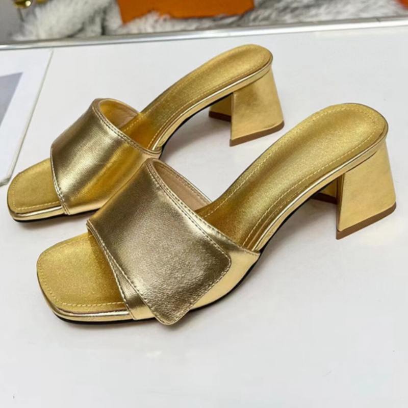 Designer Slippers with Big Logo Fashion Designer Indoor Outdoor Warm Slipper for Women For Summer 20620