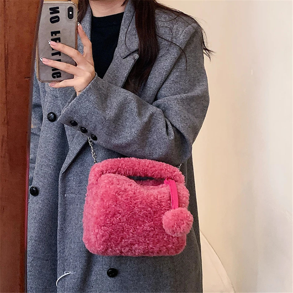 Evening Bags Plush Faux Fur Lambswool Mini Tote Bag Winter Fashion Hairball Women's Handbag Small Box Shoulder Crossbody Bag Short Handle Sac 231
